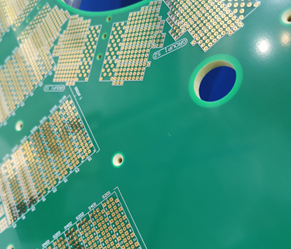 Backplane PCB